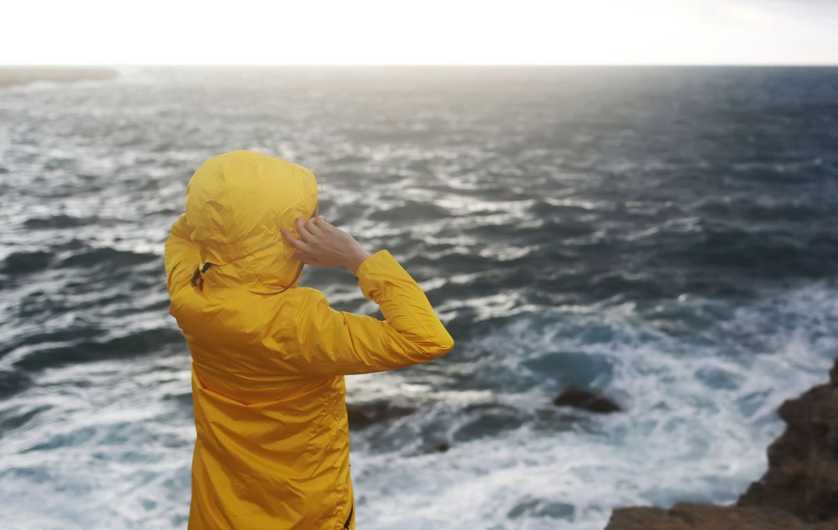 Boka Badstufolk er skrevet Knut Lerhol og Hallgrim Børhus Rogn.