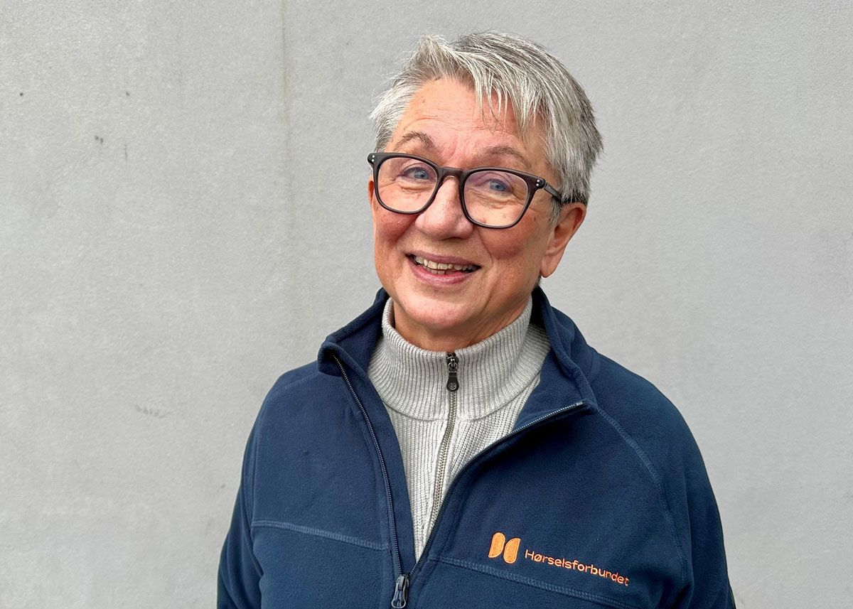 Boka Badstufolk er skrevet Knut Lerhol og Hallgrim Børhus Rogn.